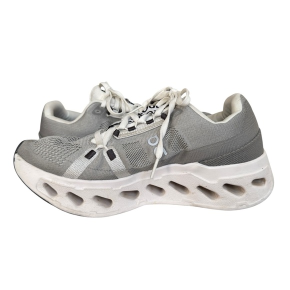 On Cloudeclipse in Alloy/White, Size 9.5 - Picture 3 of 10